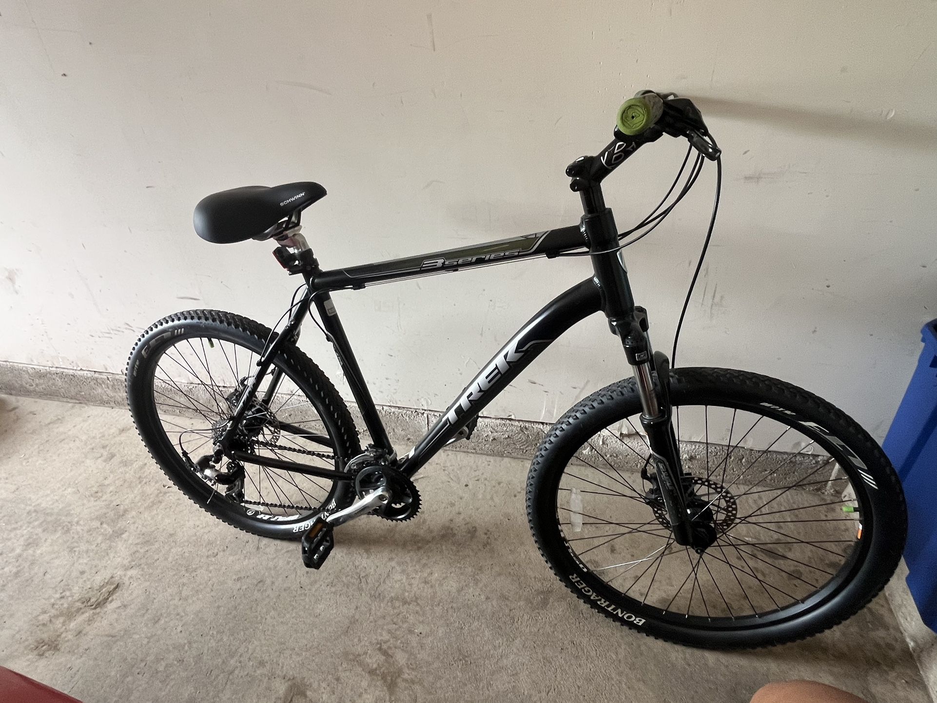 Trek Mountain Bike 