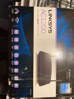 Smart wifi router like new in box