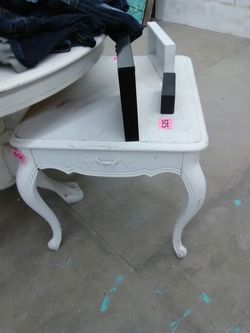 End table