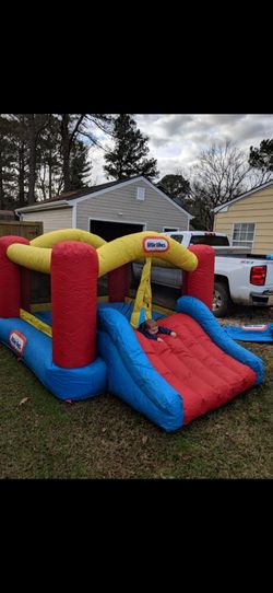 Jump house
