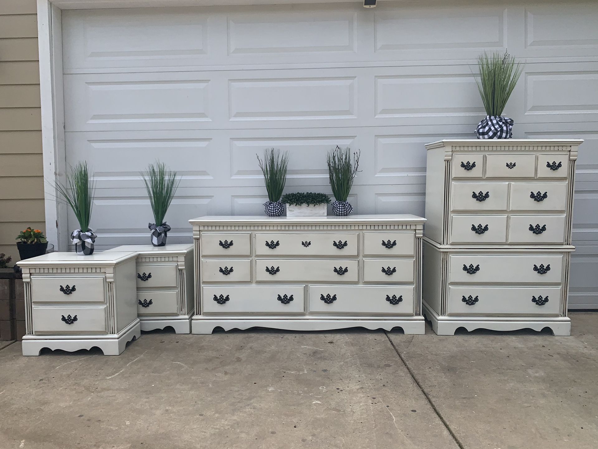 Bedroom Set