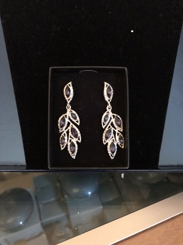 Aretes Avon