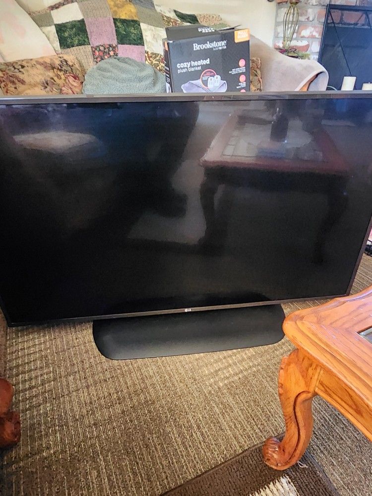 LG 4k 50 Inch With Stand