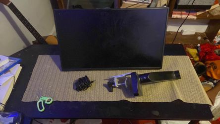 Sceptre 24” 100Hz Gaming Monitor - 1080p HDMI - Like New