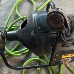 Gorlitz  Drain Cleaner