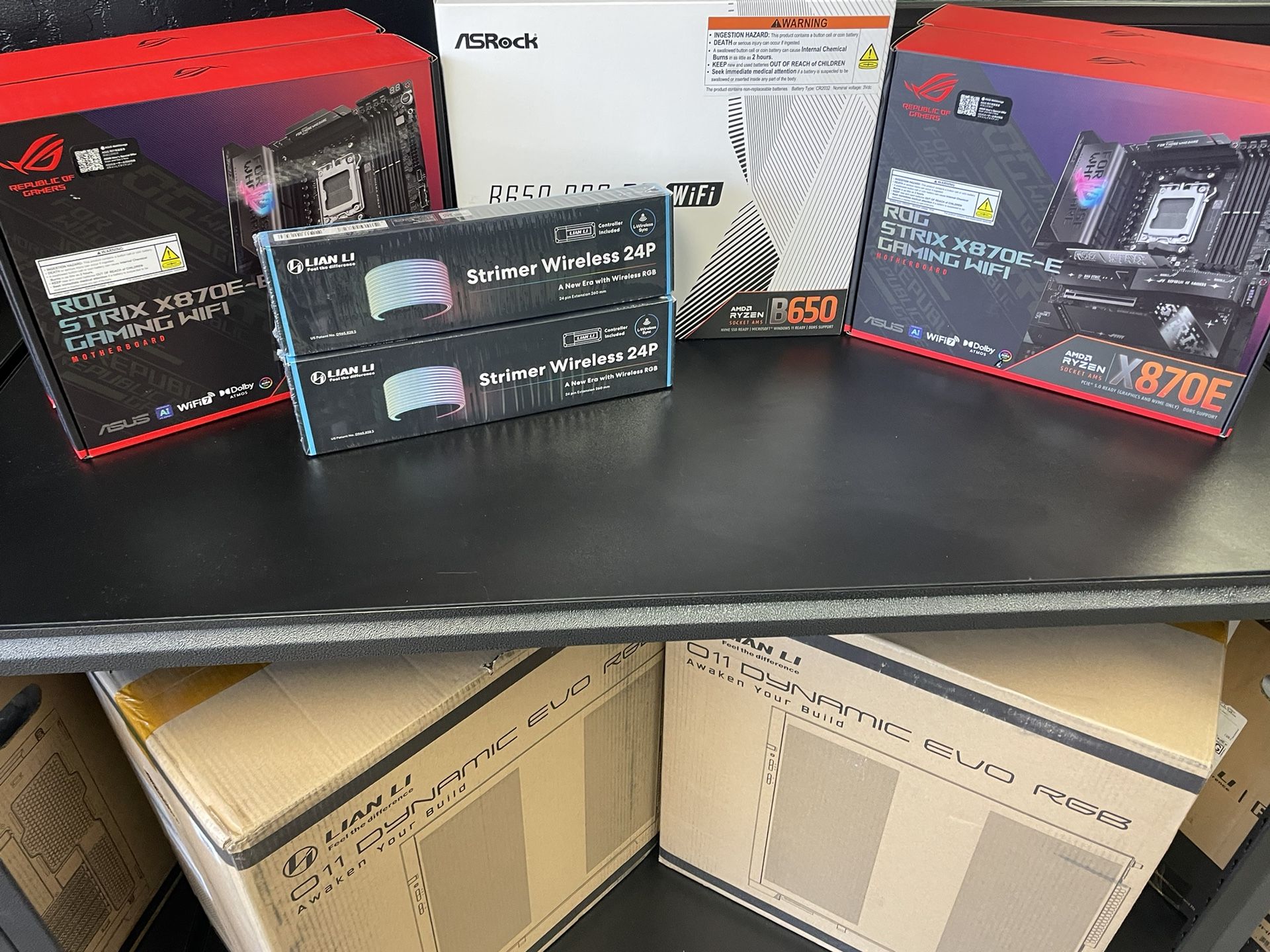 TON OF PC PARTS - GPU’s - CPU’s - RAM - MB’s - CASES - COOLERS - WATERCOOLING