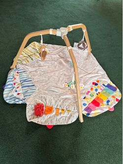 Lovevery play mat gym for baby toddlers