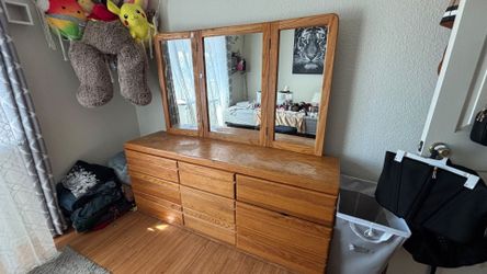Full size bedroom set with electric ports on headboard
