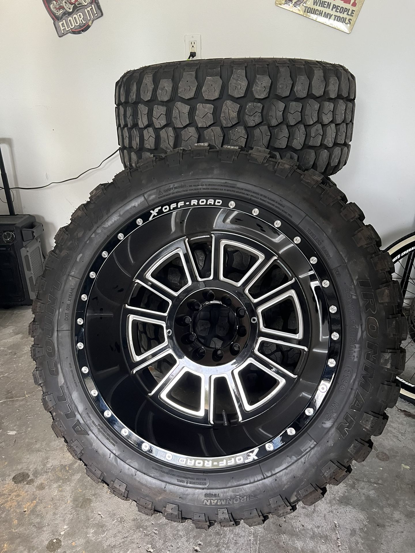 🔥Off Road Rims and Tires - 33x12x20 - Like New!🔥