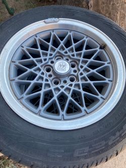 set of Pontiac fiero