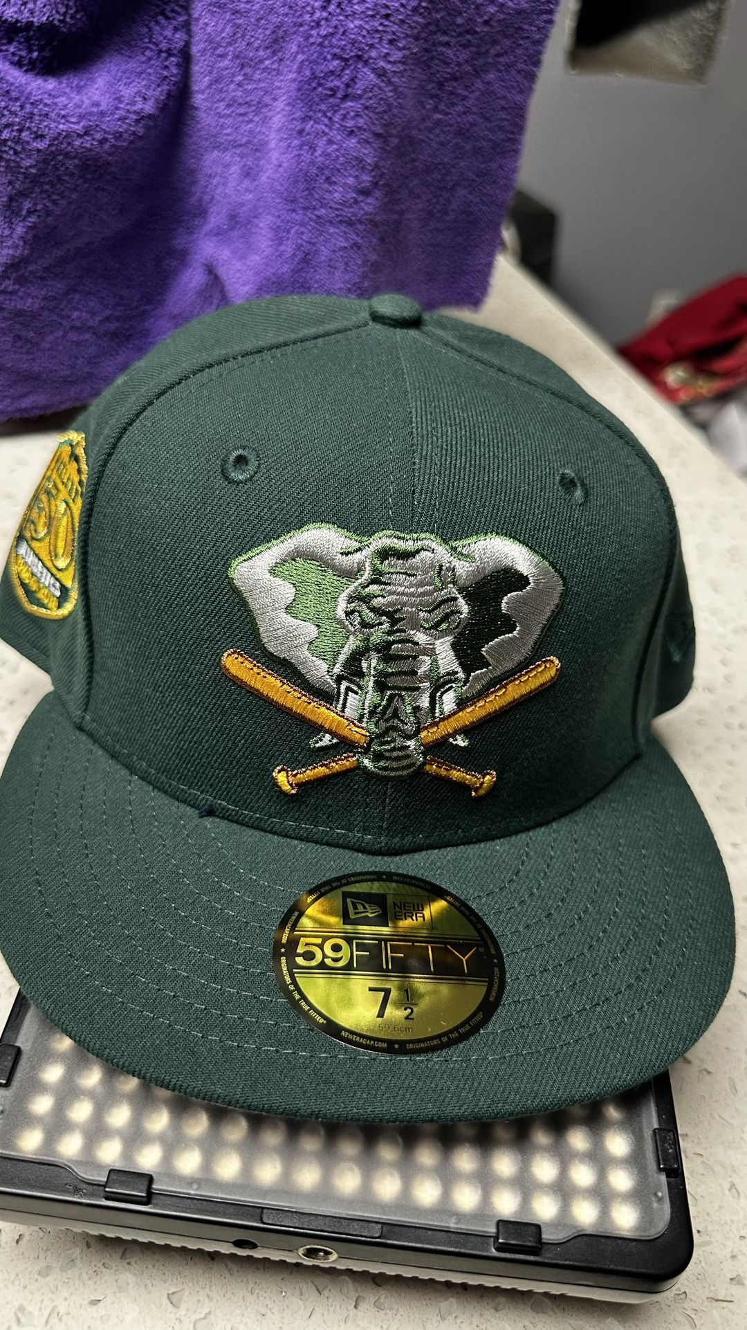 HatClub Exclusive Oakland Athletics 50th Anniversary Fitted Cap Dark Green 7 1/2