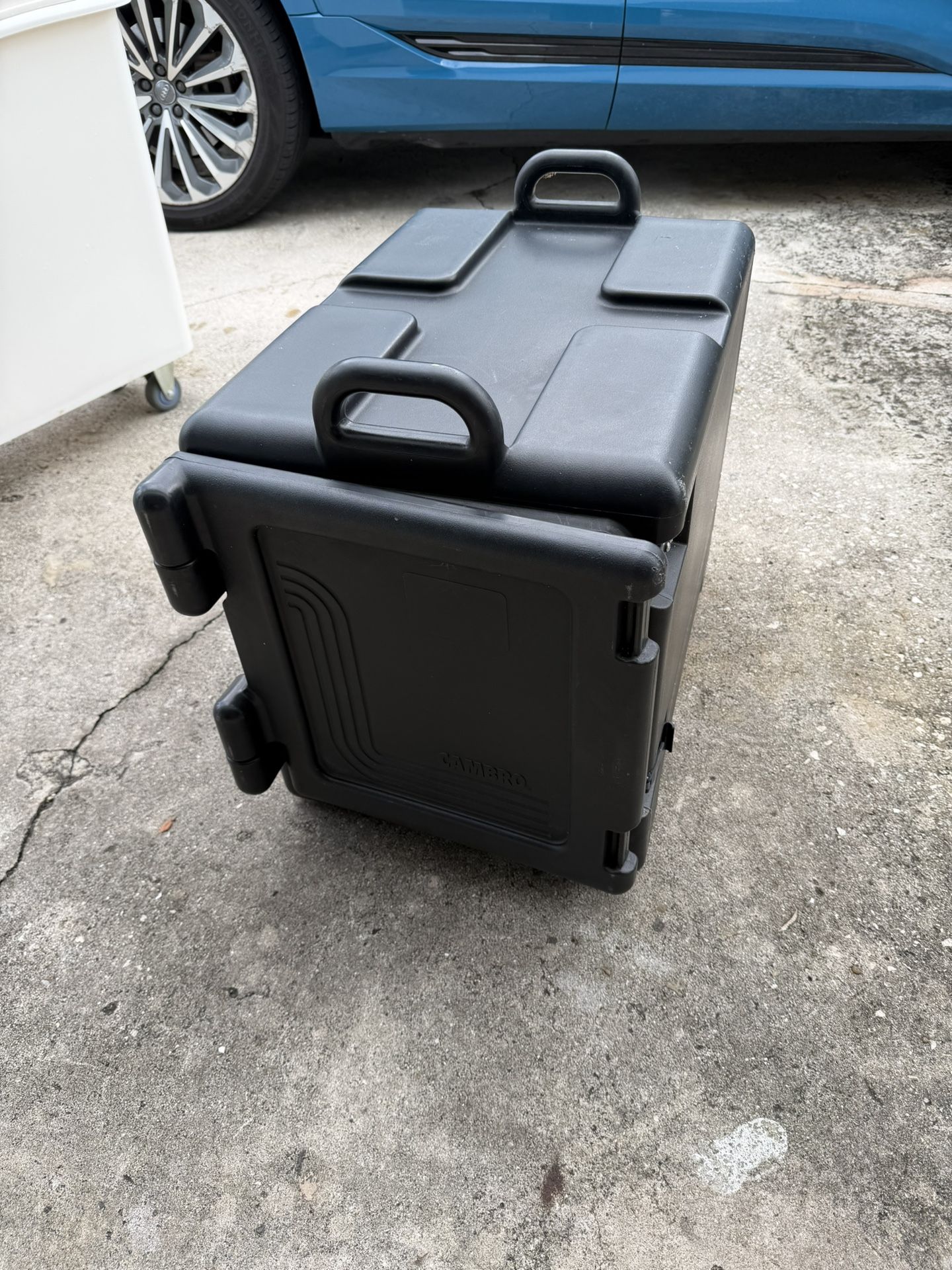 Cambro Hot Box Ultra Pan Carrier®