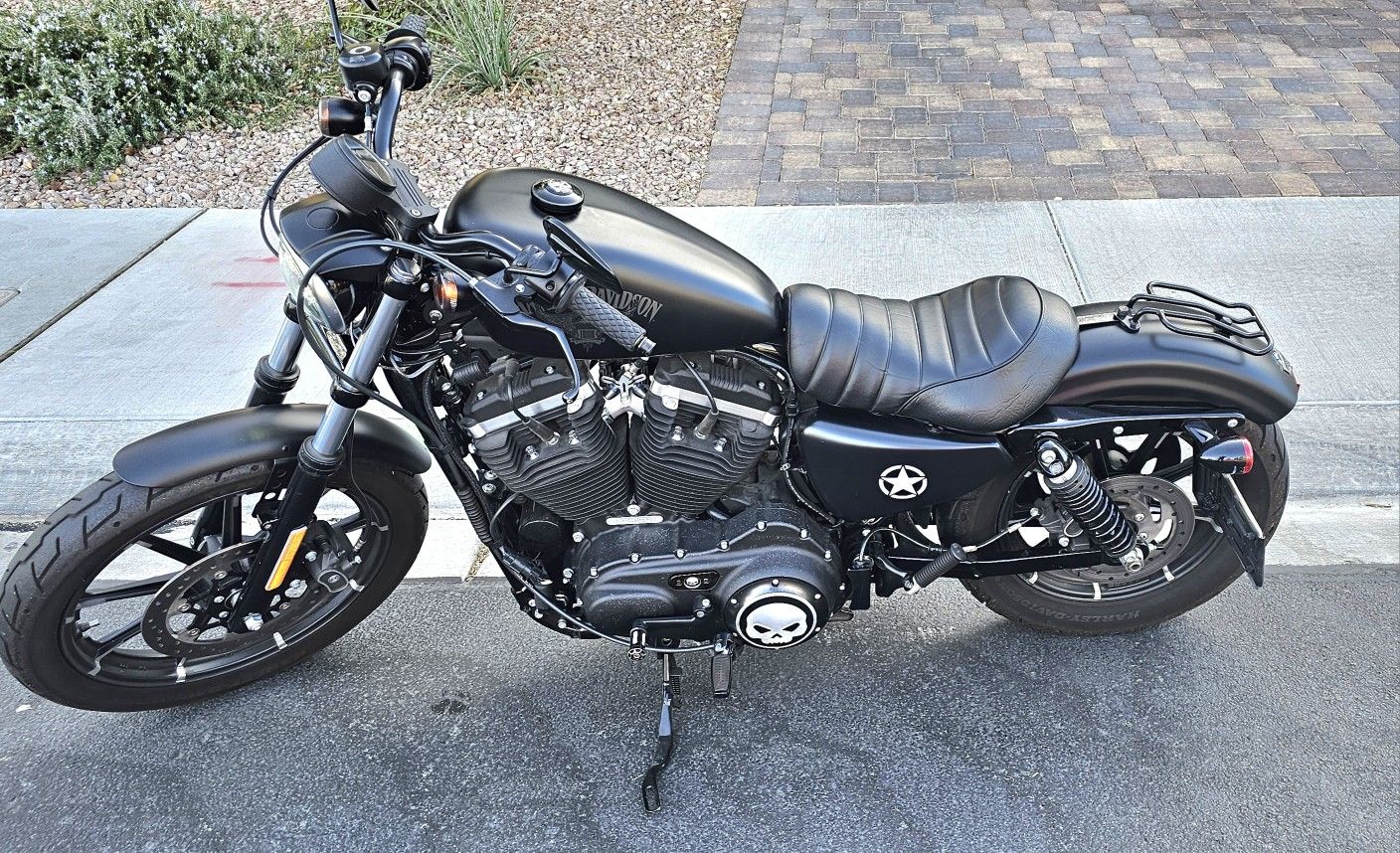 2017 Harley Davidson Sporster XL883