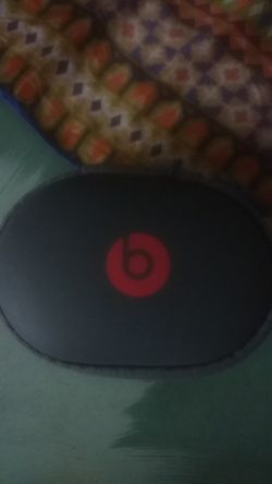 Beatz by Dre wireless headphones