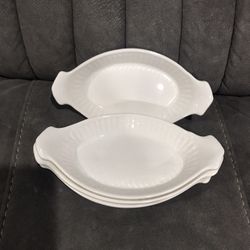 Set of Four Vintage 8 inch Au Gratin Baking Dishes