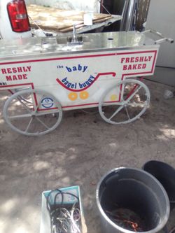 Food service cart