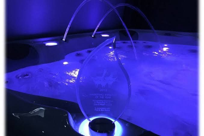 High End 13k 7 Person Vita Spa Grand Model //////