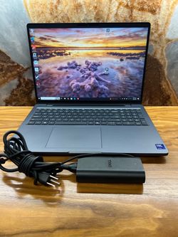 Dell Pro Max 16 laptop MC16250 Ultra 7 265H 32GB RAM 512 SSD Windows 10 Pro touchscreen,Dell,dell laptop,Dell pro max laptop,windows 10 Pro laptop,tou