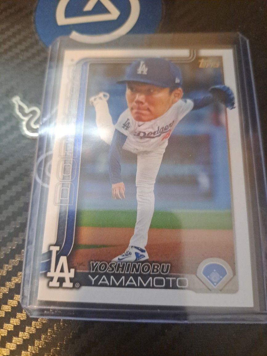 Topps Big Head Card