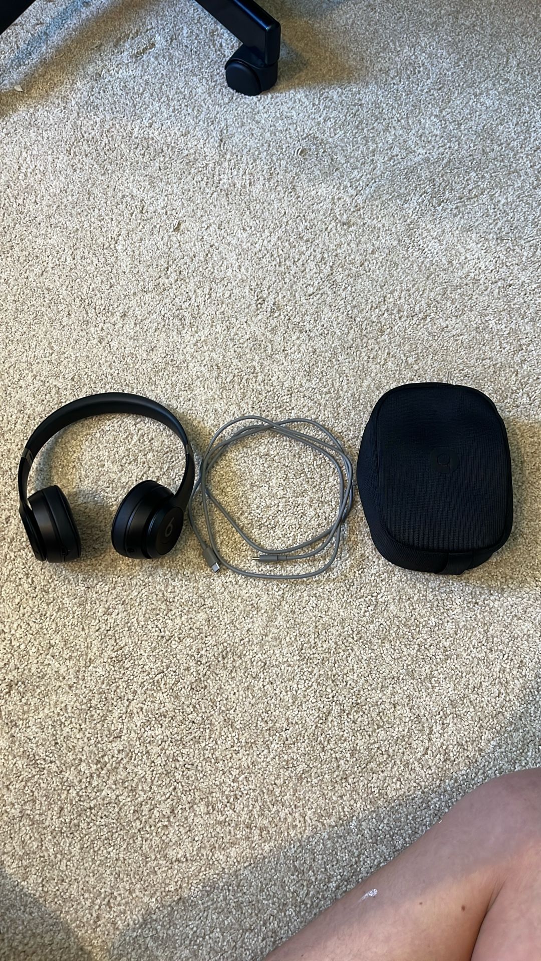 Beats Solo 4