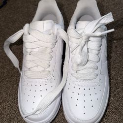 Air Force Ones With Big Shoe String Size 8