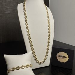 18k Gold Plated Necklace And Bracelet Set 