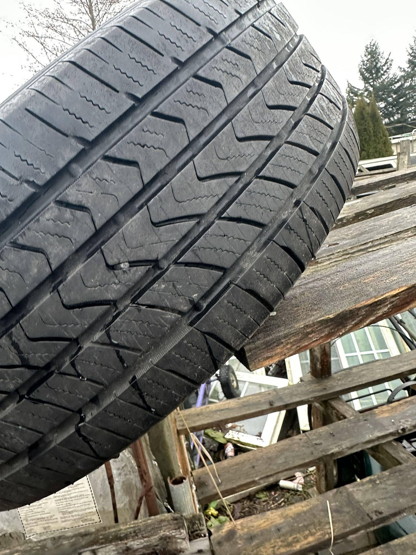 Toyo UltraZ900 Premium Touring Tire 235/60R16 for Sale in Woodinville