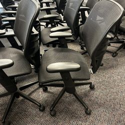 Office Chairs 12 In Total 