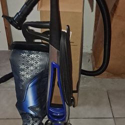 Kirby Vacuum With Shampooer