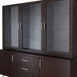 Dinning/ kitchen china cabinet or display cabinet