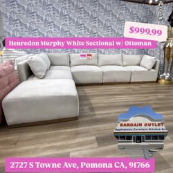 Henredon Murphy Fabric Sectional W/ Ottoman 