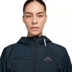 Nike Trail Women's Storm-FIT ADV Running Jacket - Black FV6406 010