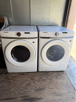 Samsung Stackable Washer and Dryer