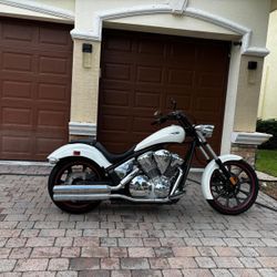 2011 Honda FURY VT1300CX