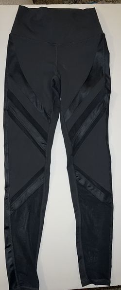 Alo Leggings Pants Womens Xtra Small XS Gray Pull On Skinny RN# 87370 Mesh  for Sale in Fresno, CA - OfferUp