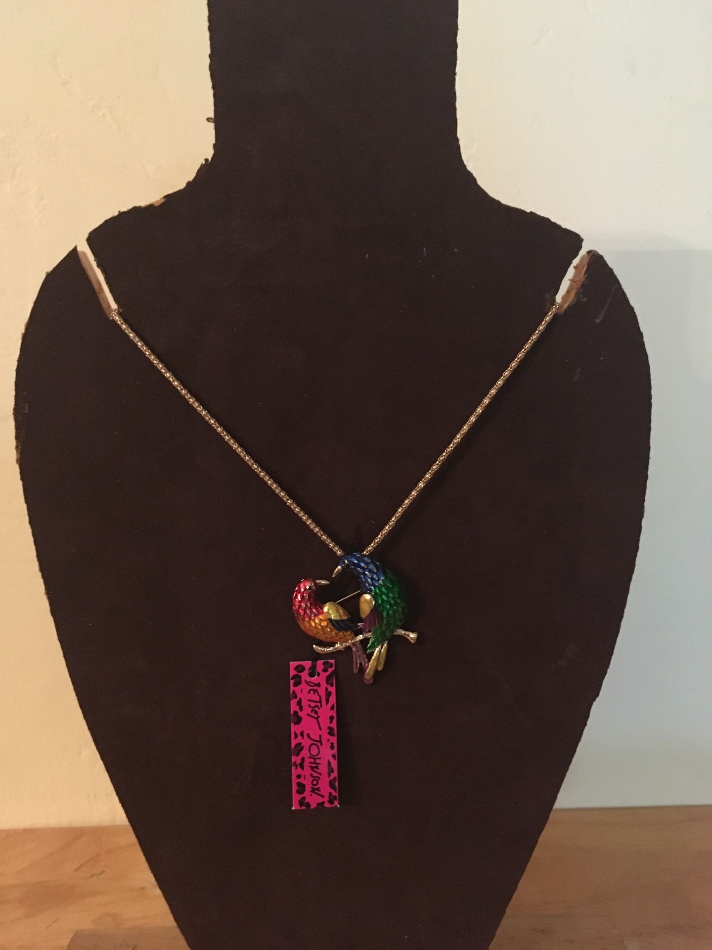 Betsey Johnson Birds Necklace/Pin.