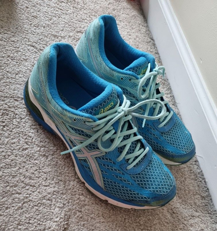 women's ASICS GEL-Flux 4 running shoes Size 11US