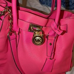 Michael Kors Hamilton Fuchsia Pink Bag