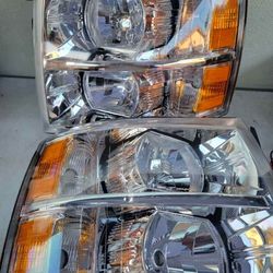 07-13 Chevrolet Silverado Headlights Luces Micas Calaveras Faros Faroles Focos Headlamps Chevy
