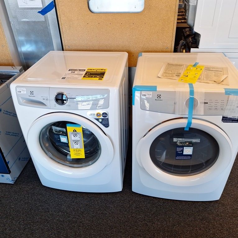 Electrolux Washer/Dryer Set!!!!