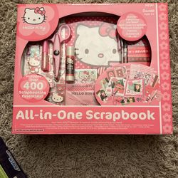 Hello Kitty All-in-One Scrapbook