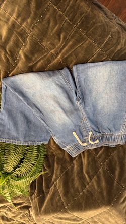 Baggy jeans