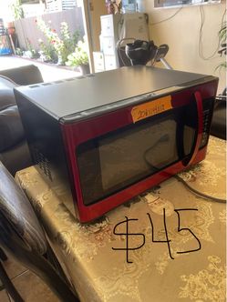 Excellent condition microwaves