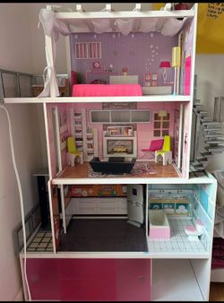Doll House