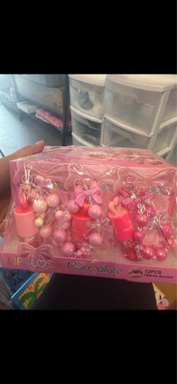 Beaded pearl & bow lipgloss with keychain