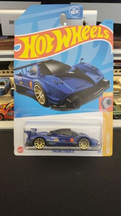 Lot of 6 Pagani Hotwheels