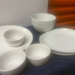 Plates & Bowls