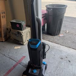 BISSELL PowerForce Bagged