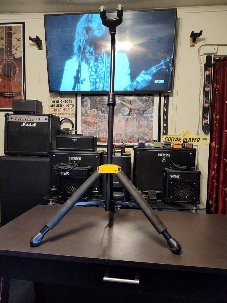 Guitar Stand