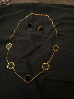 Set of jewelry
